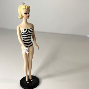 Hallmark Barbie Debut 1959 Keepsake Ornament 1994